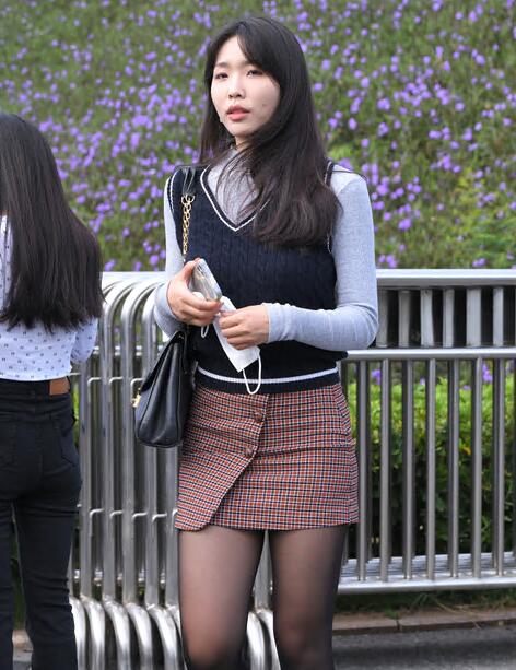 國禁國產you女視頻網站
